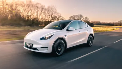 Зловмисники "ламають" безключовий доступ Tesla за допомогою ретлянслятора - Auto24