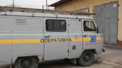 Аварійні бригади енергетиків Тернопільщини їздити на пікапах - Auto24