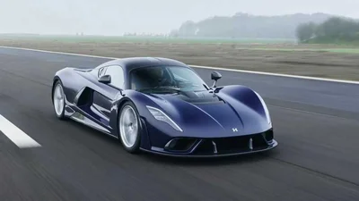 Hennessey Venom F5 розбився на швидкості 400 кілометрів на годину: пілот вижив - Auto24