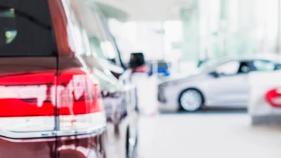 На скільки і коли зростуть ціни на нові та вживані авто з-за кордону - Auto24