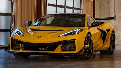 Chevrolet Corvette ZR1 2025: фото, характеристики - Auto24