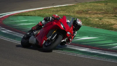 Нова систему для їзди по треку від Bosch та Ducati - Auto24