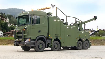 Люксембург купив своїй маленькій армії величезний буксир Scania 660S - Auto24