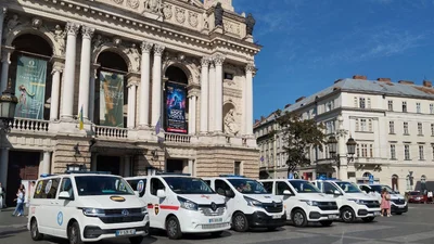 Бельгийцы усилили автопарк армейских медиков реанимобилями - Auto24