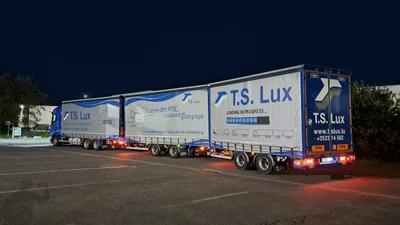 На дорогах Бельгии появился автопоезд 25-метровой длины - Auto24