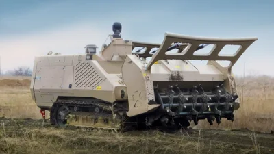Нині в ЗСУ є 52 машини розмінування - Auto24