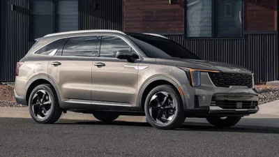 Kia отзывает Sorento PHEV 2026 из-за риска пожара в случае аварии - Auto24