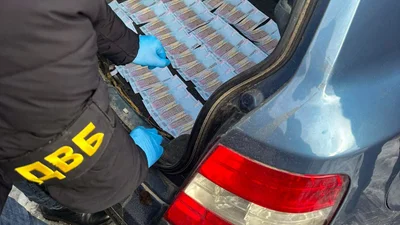 Українські "права" продавали за 3000 доларів - Auto24