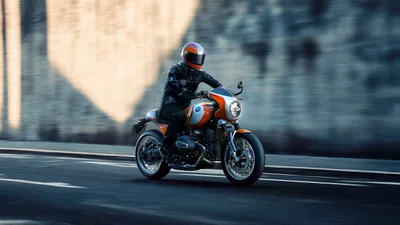 Мотоциклистам без шлемов в Греции могут перестать продавать бензин - Auto24