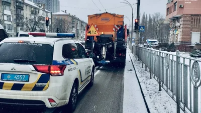Правила безпечної поведінки на дорозі під час сильних морозів- Auto24