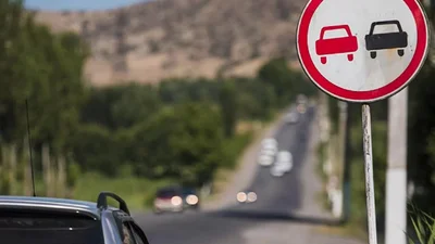 У поліції нагадали про штрафи за порушення правил обгону - Auto24