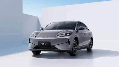 BYD незабаром виведе на ринок недорогий електроседан e7: фото - Auto24