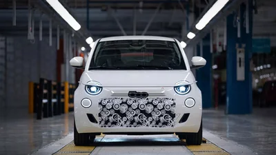 Fiat 500 незабаром отримає гібридну версію: тизер - Auto24