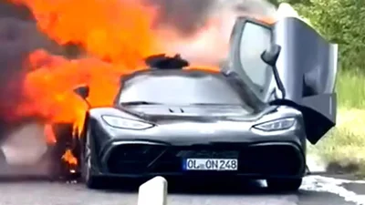 В Німеччині згорів один з 275 гіперкарів Mercedes-AMG ONE: відео - Auto24