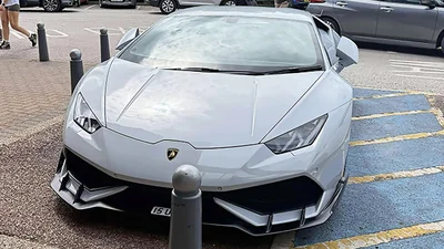 Lamborghini на місці для інвалідів спричинив скандал в Facebook: що зробив власник - Auto24