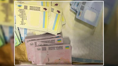 Щось підробляли, а щось з крадених бланків "прав" і техпаспортів виготовляли - Auto24