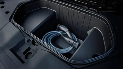 BMW iX3 не только заражается, но и отдает энергию - Auto24