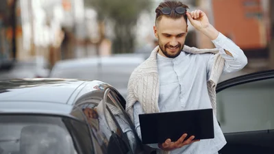 Шахраї продають неіснуючі авто через Інтернет - Auto24
