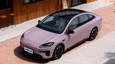 GAC представила в Китаї електричний седан за $14 000: фото - Auto24