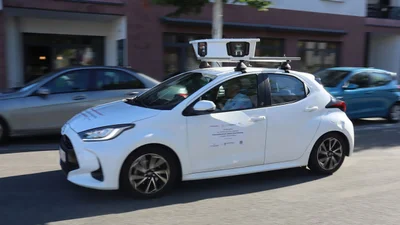 Автомобиль с искусственным интеллектом штрафует 1500 нарушителей парковки в Германии: фото - Auto24
