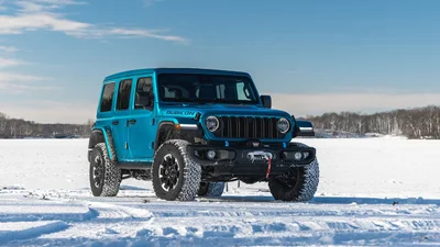 Jeep отзывает более 320 тысяч гибридов Wrangler и Grand Cherokee из-за риска пожара - Auto24
