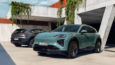 Новый электрический Porsche Cayenne оценили в 5 миллионов гривен