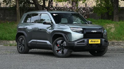 Які авто з Китаю везли у листопаді - Auto24