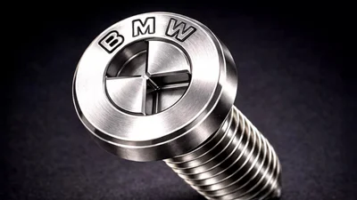BMW запатентовала новые винтики и ключи к ним