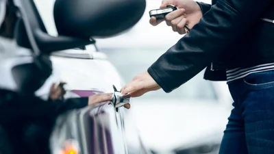 Стоит ли покупать автомобиль с украинского аукциона - Auto24