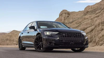 Флагман Audi A8 під загрозою: компанія припинила приймати замовлення в Німеччині