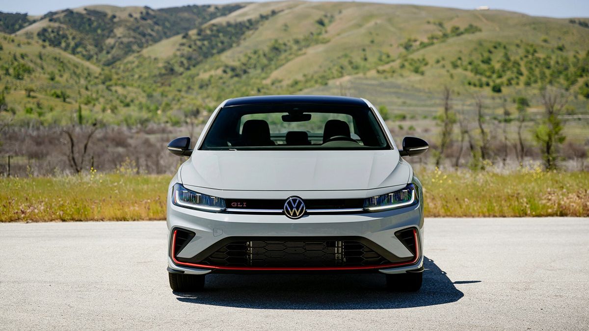 Які новинки покаже Volkswagen у 2027 році: новий Atlas Cross Sport та кемпінговий ID. Buzz