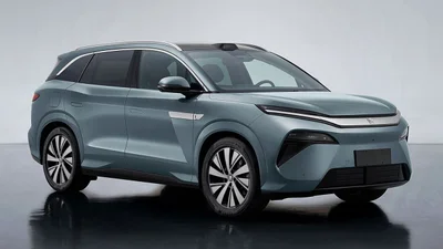 Суд оштрафовал блогера на 300 тысяч долларов за критику BYD