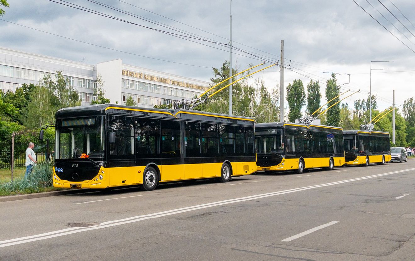 Київ ські маршрути в очікуванні нових тролейбусів