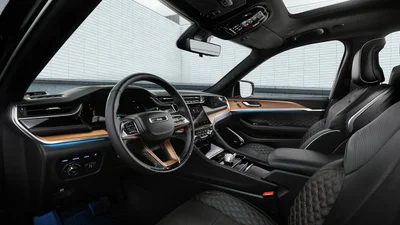 Из-за проблем с подушками безопасности отзывают более 517 000 Jeep и Honda