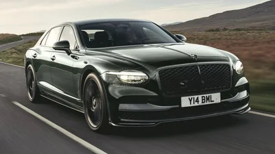 Новий Bentley Flying Spur 2026: седан вперше з 1962 року змінив круглі фари
