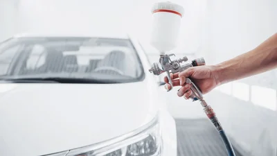 Які автомобілі мають найтонше лакофарбове покриття: дослідження