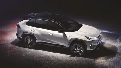 Ціни на Toyota RAV4 зі США знизилися до $9250
