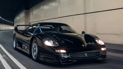Чорний Ferrari F50 продають за 8 мільйонів доларів
