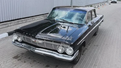 Відреставровану в Україні Chevrolet Impala 1961 року оцінили у 100 тисяч доларів