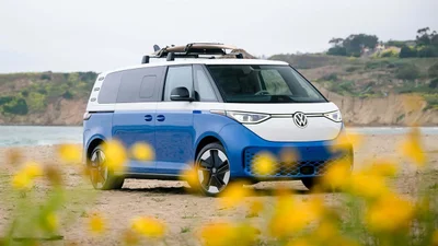 Volkswagen хотів встановити бензиновий двигун в ID. Buzz, але знайшов куди саме