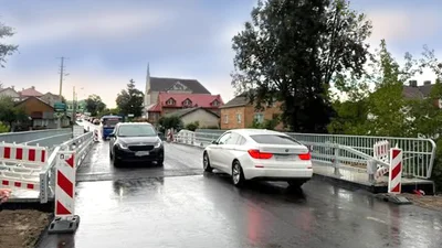На трасі до кордону з Польщею відкрили відремонтований міст, але не для всіх автомобілів