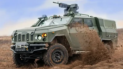 За понад рік роботи у фронтових умовах броньовик "Новатор" жодного разу не потребував великого ремонту