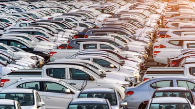 Китай витісняє Volkswagen, BMW і Mercedes з авторинку