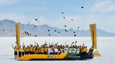 JCB Hydromax встановив рекорд швидкості на водні – 653 км/год