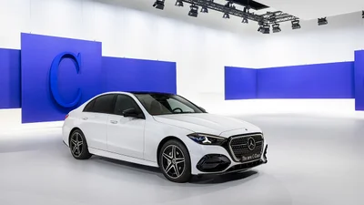 Новый Mercedes-Benz C-Class получил бензиновые и дизельные версии: цены и характеристики