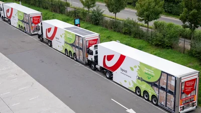 Открытки Bpost из Бельгии "подсели" на двухэтажные прицепы