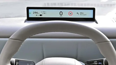 Hyundai прибрала панель приладів у базових Elantra та Ioniq 3: деталі