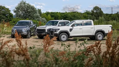 Не лише Toyota: які сучасні пікапи держава передасть українським військовим