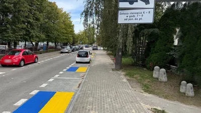 Синьо-жовта парковка у Польщі обурила мережу