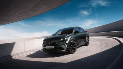 Renault представила лімітований Rafale Hypnotic: 300 к.с., 4x4 та тираж лише 1500 авто